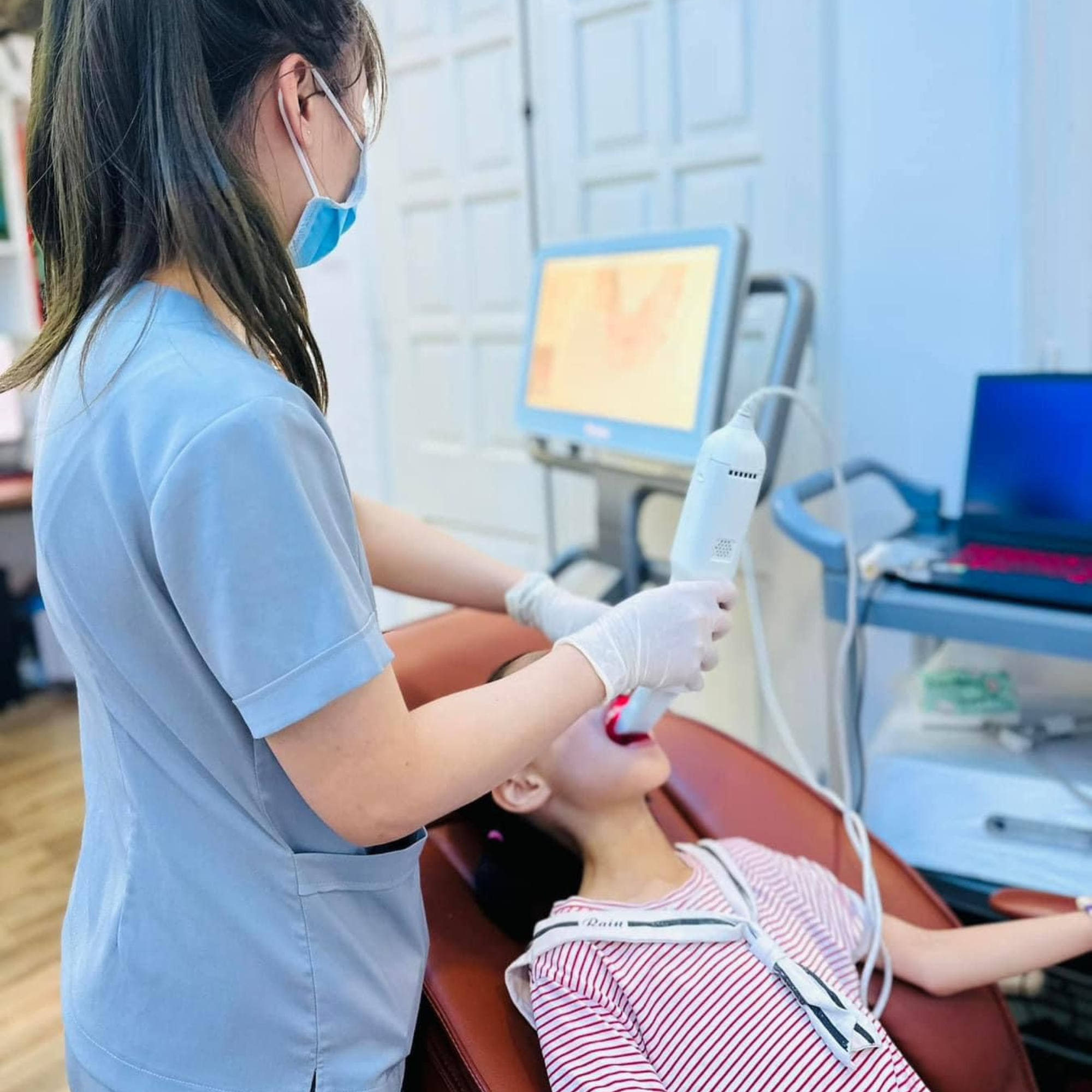 Khám tư vấn: